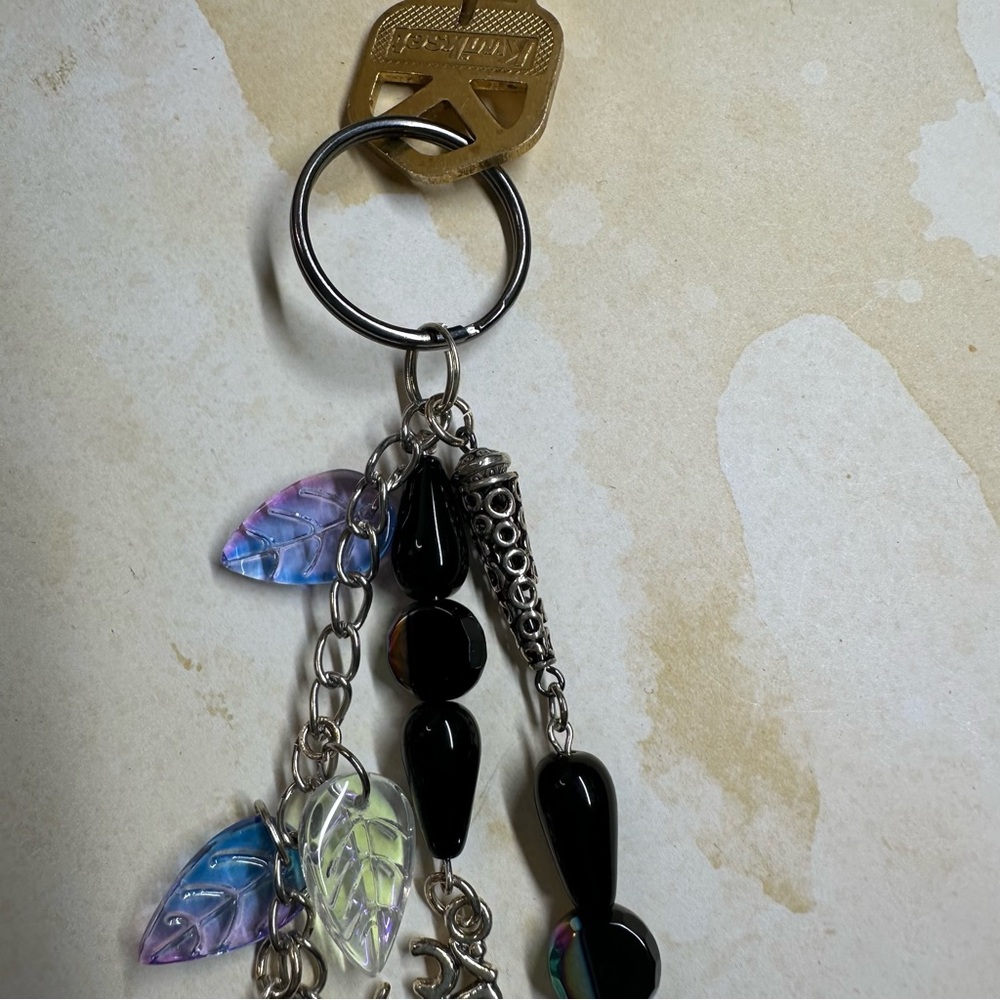 NEW - Handmade - Beaded Keychain - Picture 10 of 12
